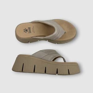 Cougar Platform Flip Flop Sandals Beige Leather Slip-On Slides